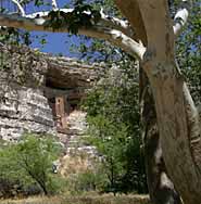 imagine a castelului Montezuma lângă Camp Verde az